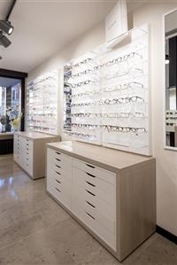 Arredamento Ottica | Espositori Cassettiere Banchi 